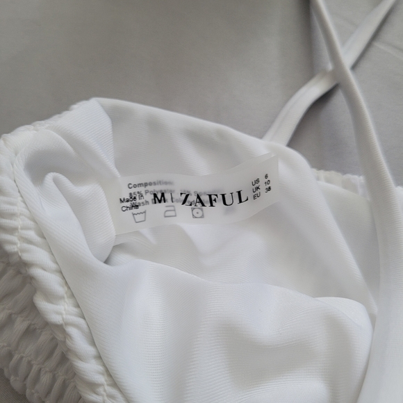 ZAFUL Smocked Bikini Top - Picture 3 of 3